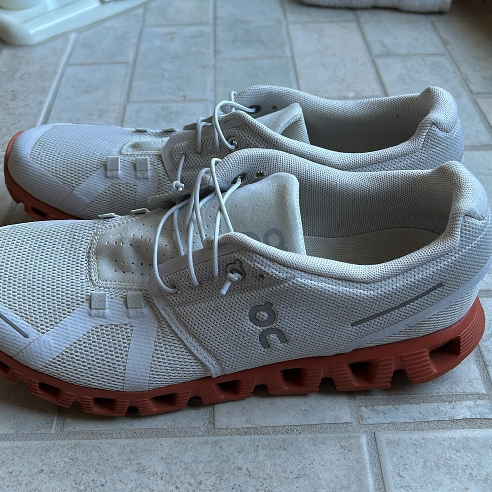 On Cloud Sneakers USW11 - Picture 5 of 9